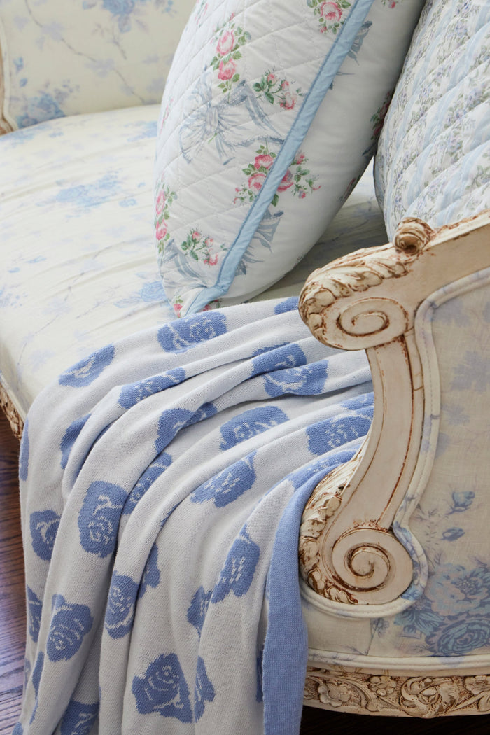 Rose Jacquard Blanket - BLUE