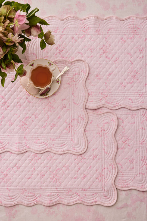 Vintage-Inspired Linen Place Mats - Set of 4- SUBTLE PINK