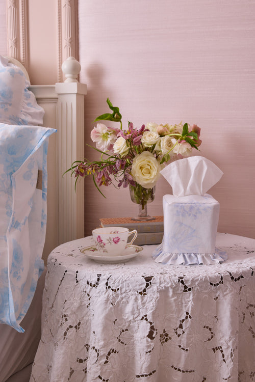 Linen Ruffle Tissue Box Cover