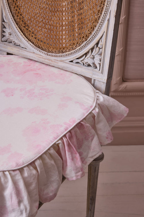 Linen Ruffle Seat Cushion - PINK DREAM