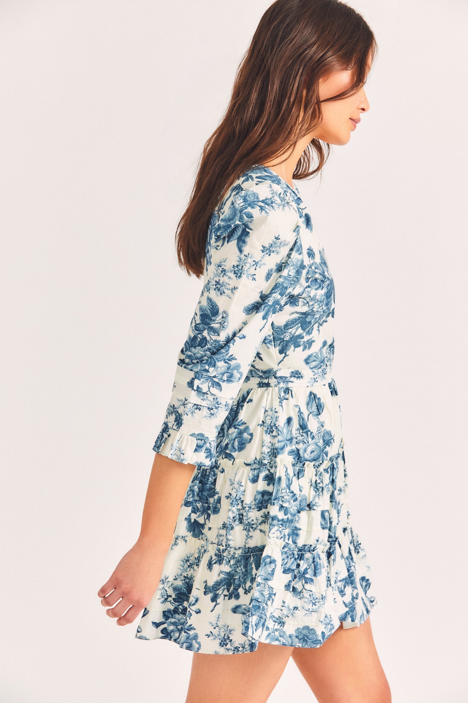 Women's floral mini dress