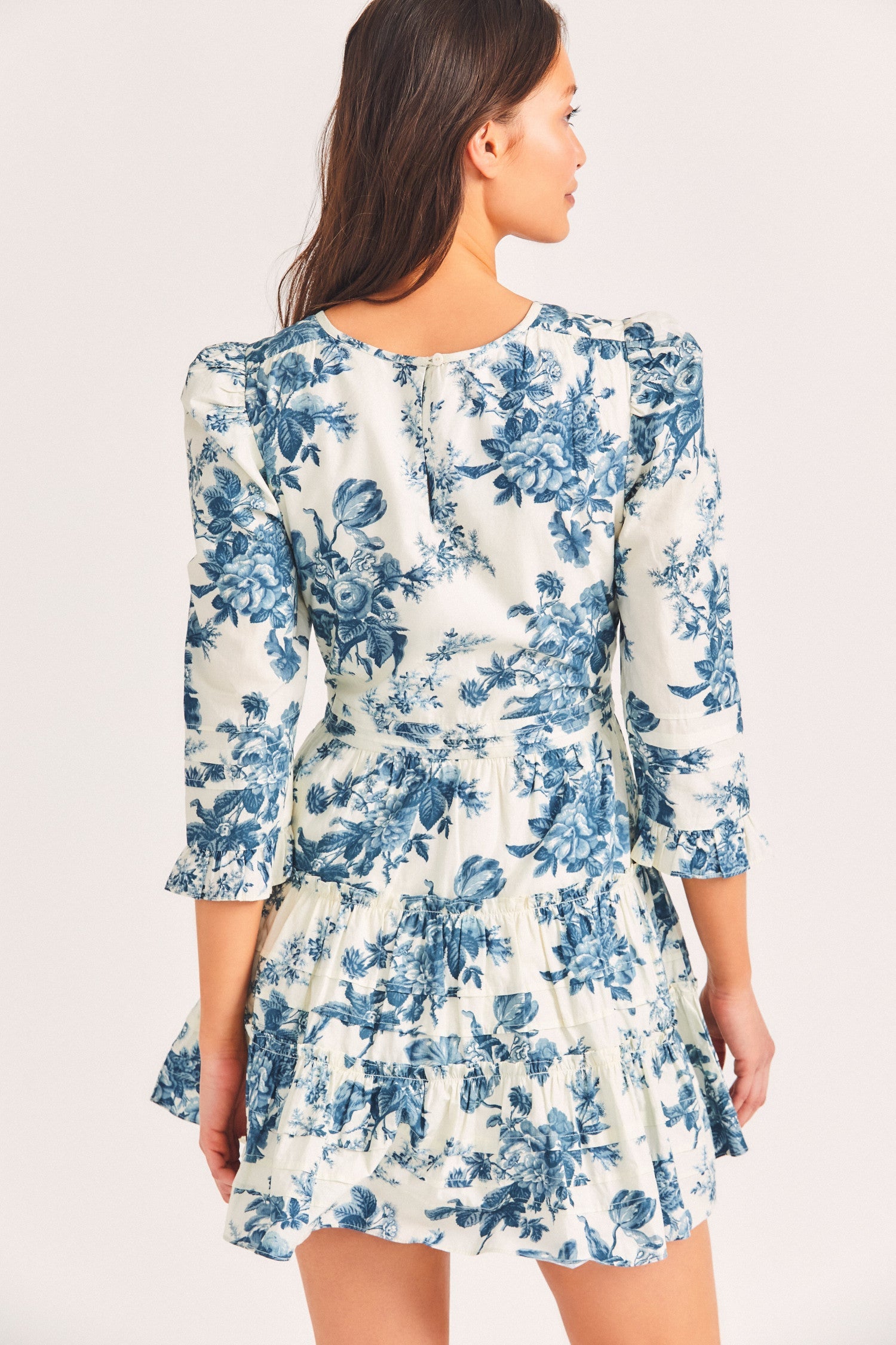 Women's floral mini dress