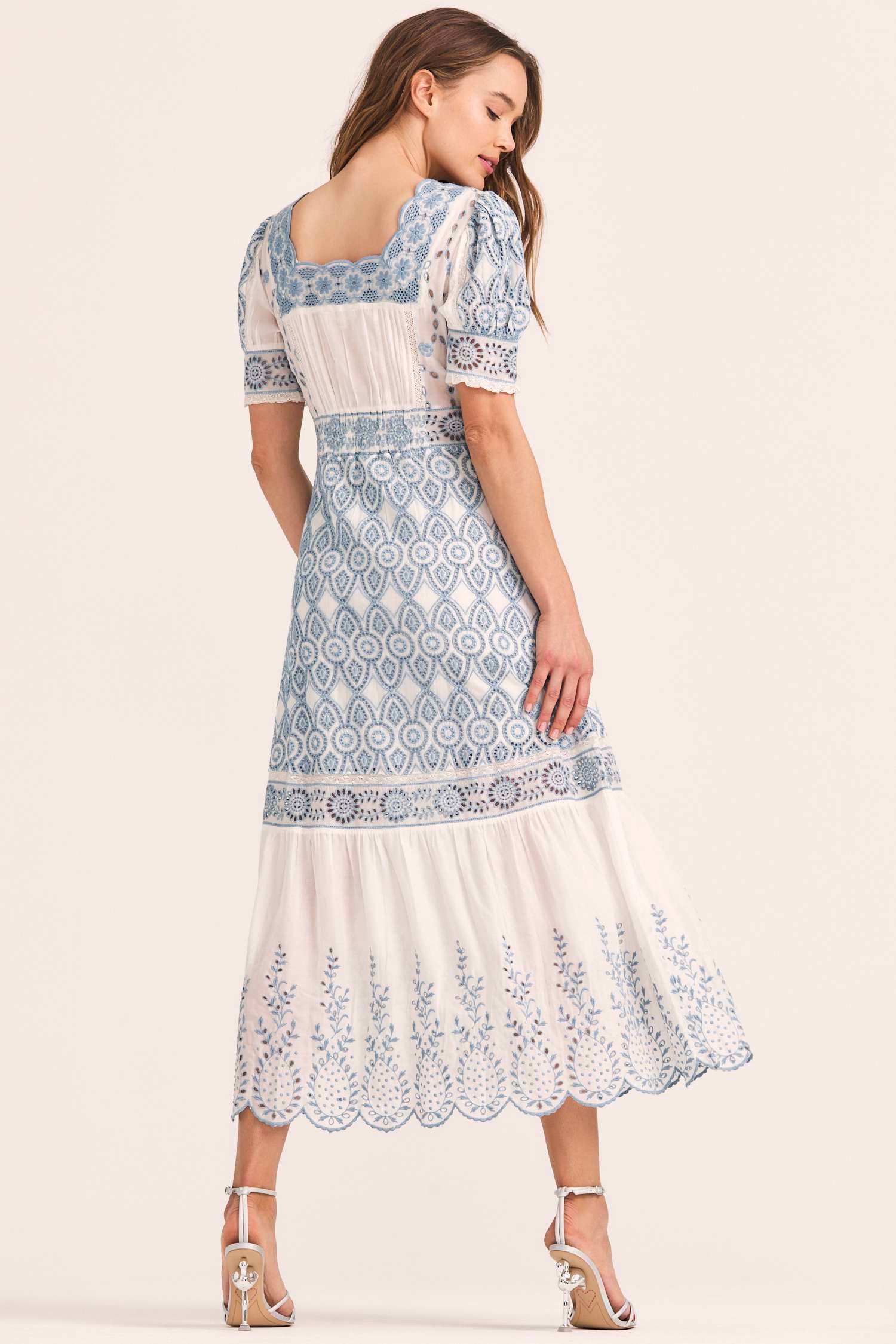 Women's white and blue embroidered puff sleeve midi dress