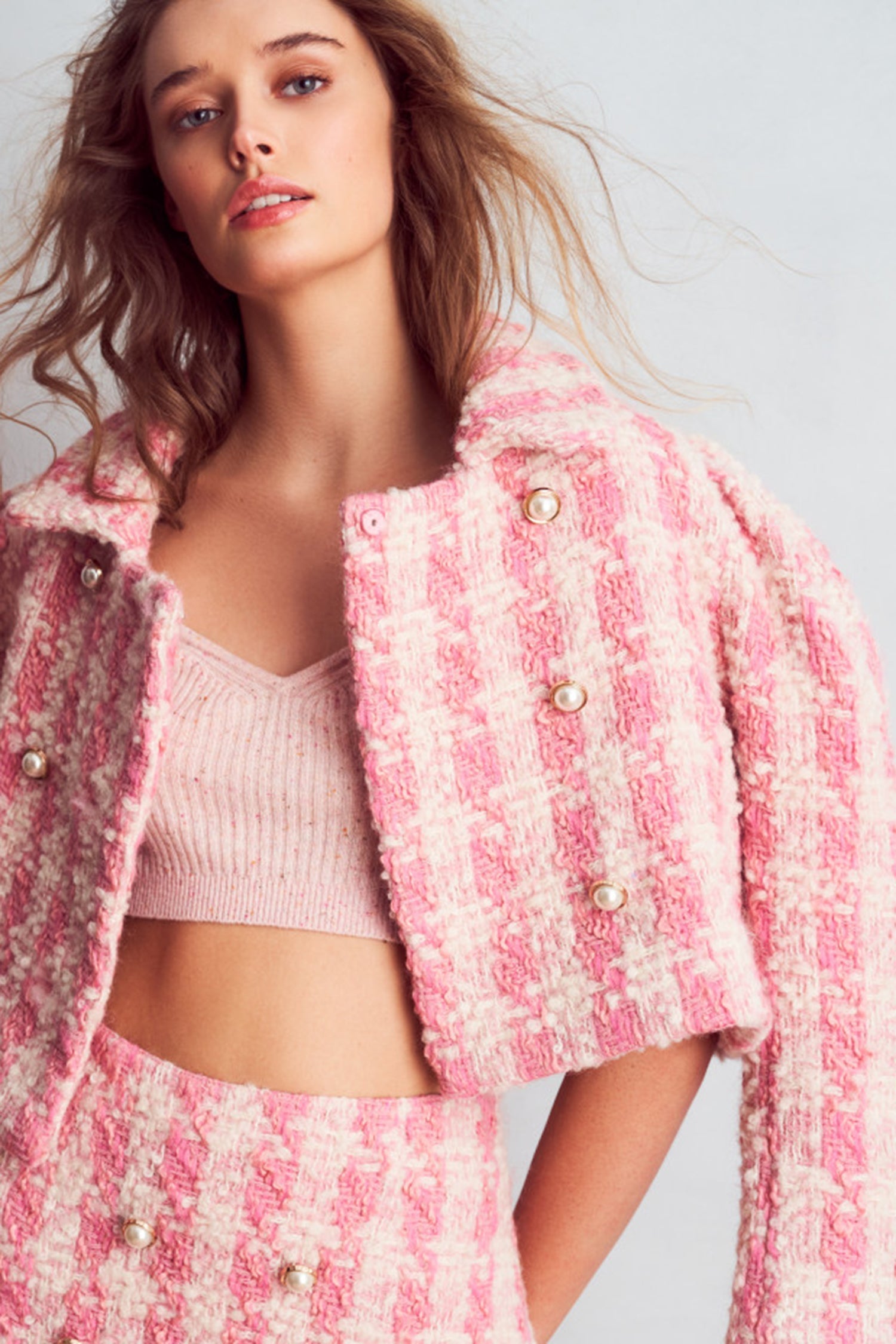 Women's pink houndstooth print cropped wool jacket