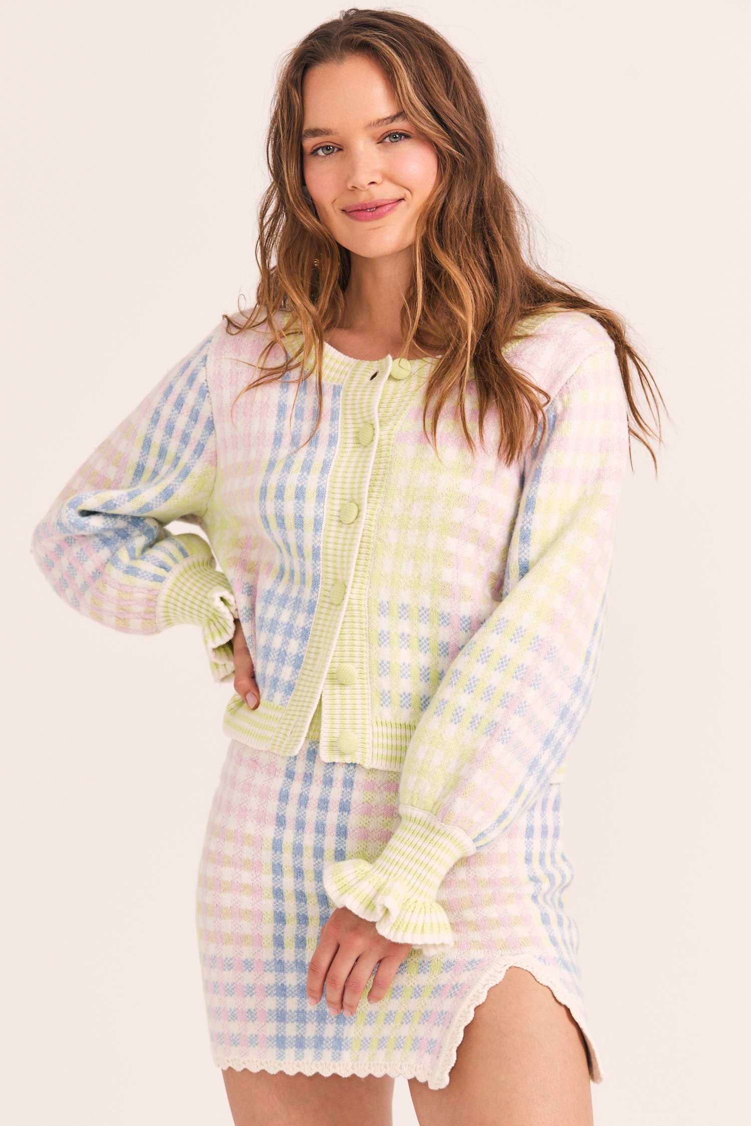 Women's button up sweater with multicolor check pattern 