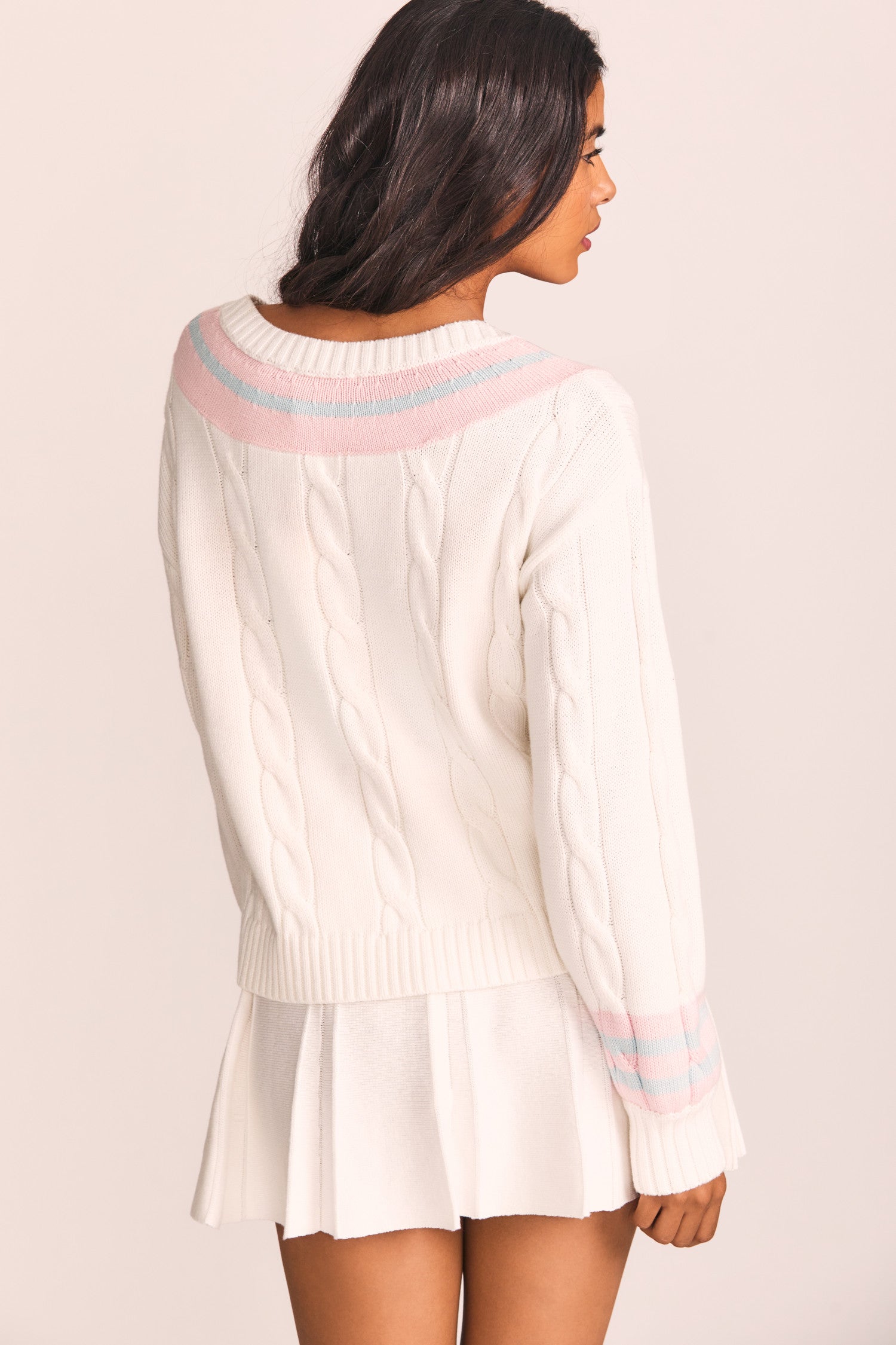 Malaine V-Neck Pullover