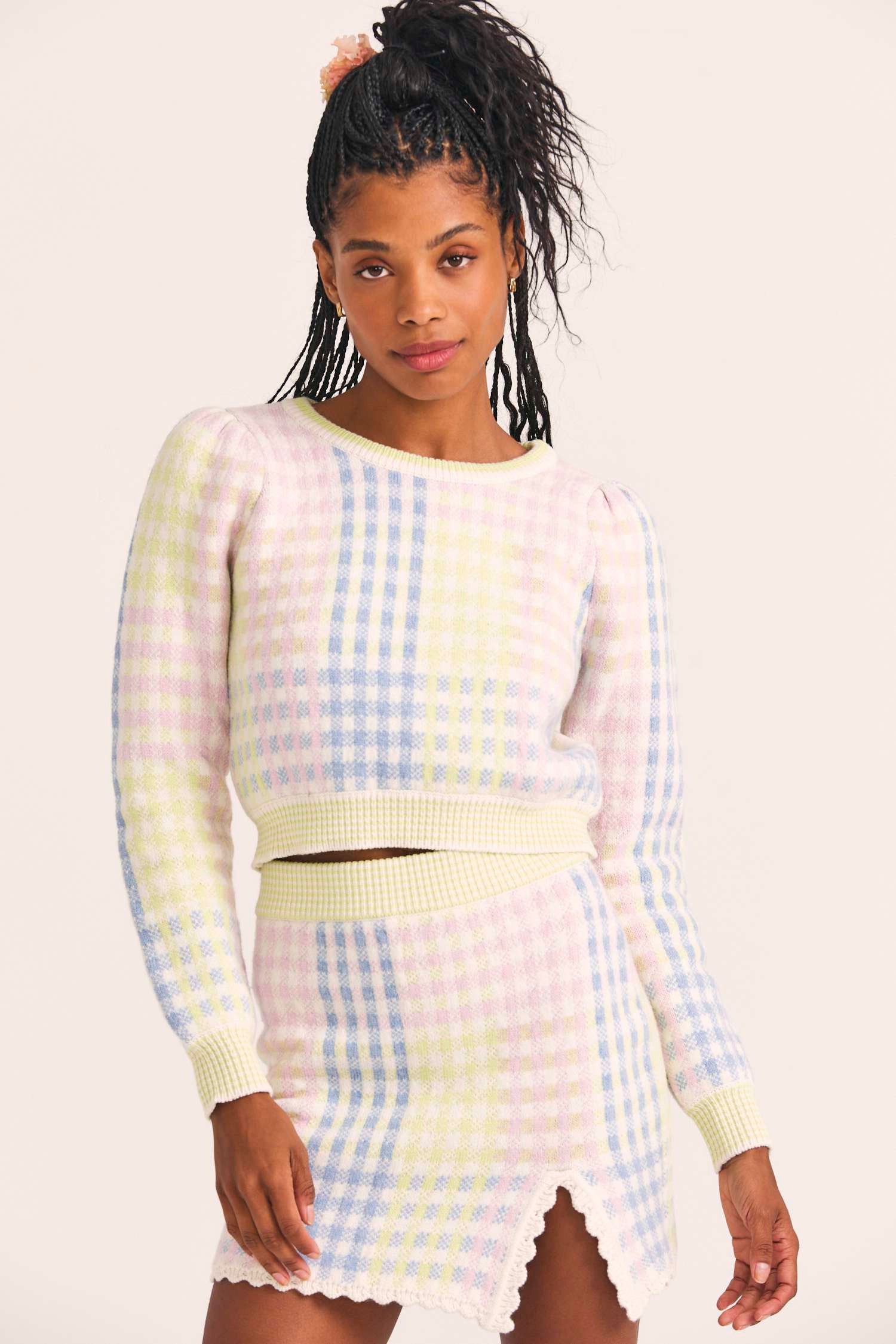 Women's check print cropped puff sleeve sweater