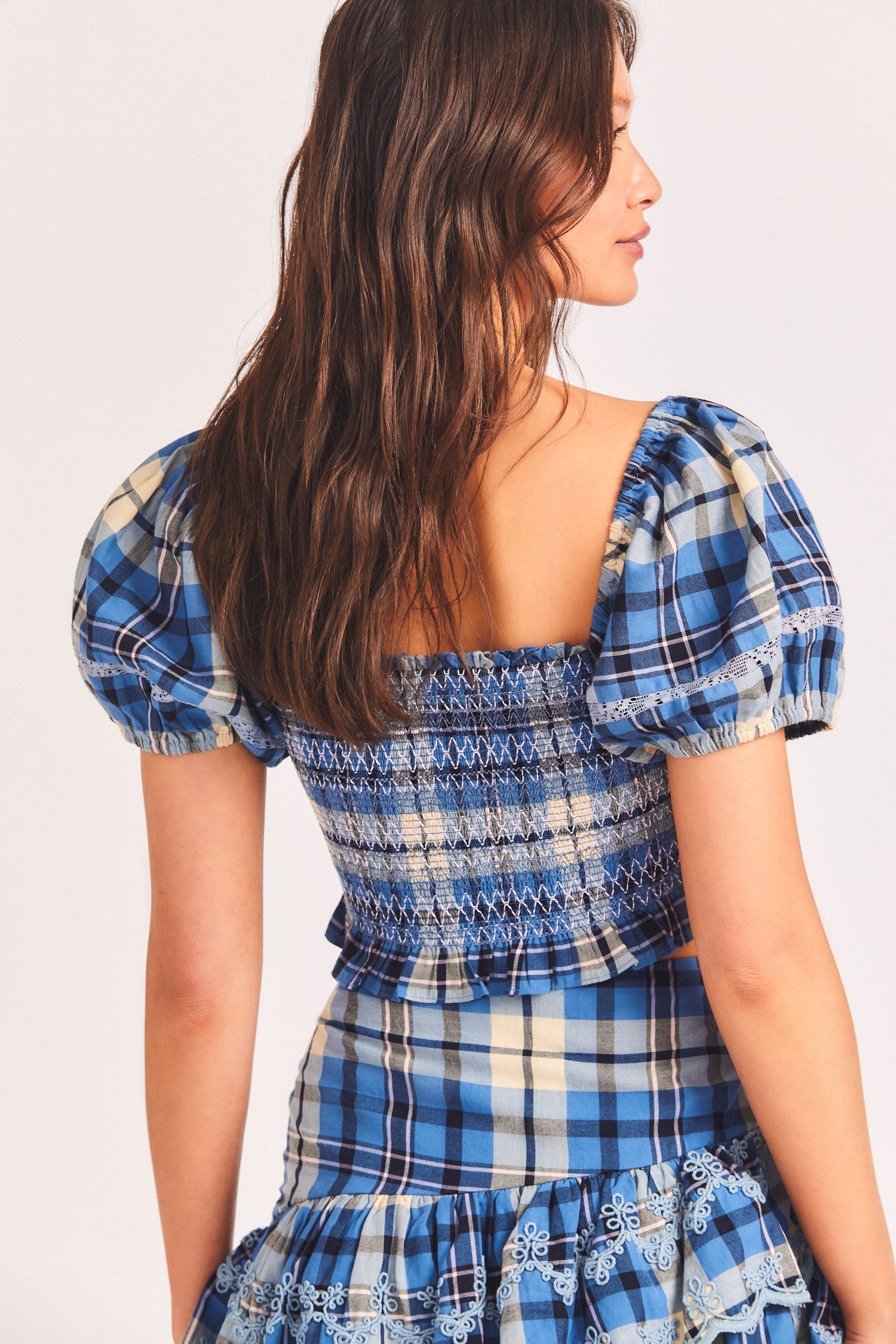 Women's blue plaid print smocked crop top with puffed sleeves