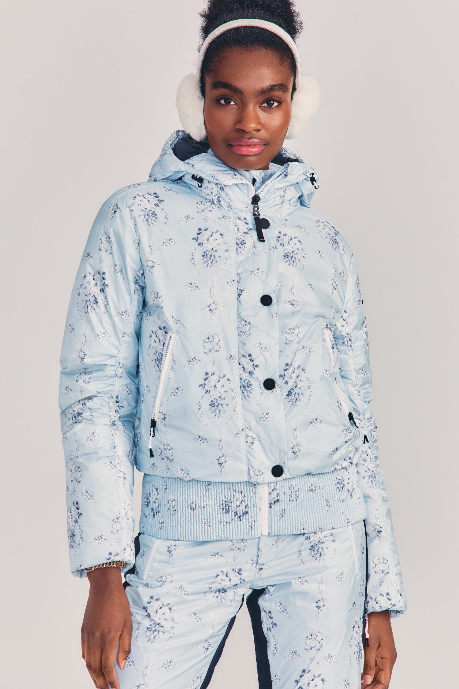 Womens blue floral print puffer style ecodown ski jacket